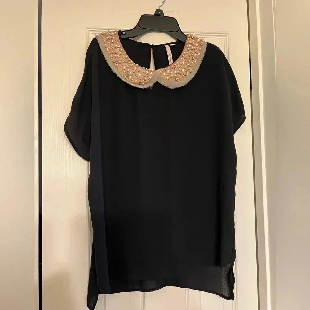 Bellatrix beaded blouse size S, black
